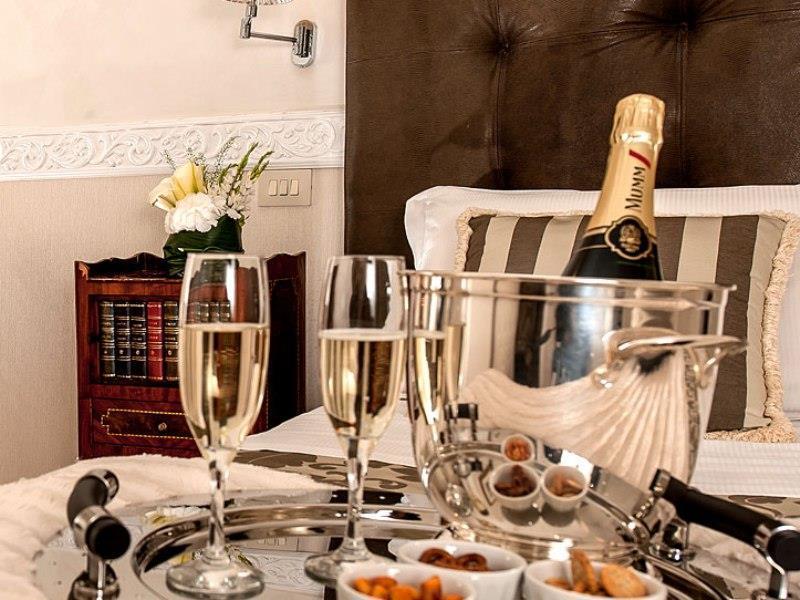 Residenza Zanardelli Bed and breakfast 2*
