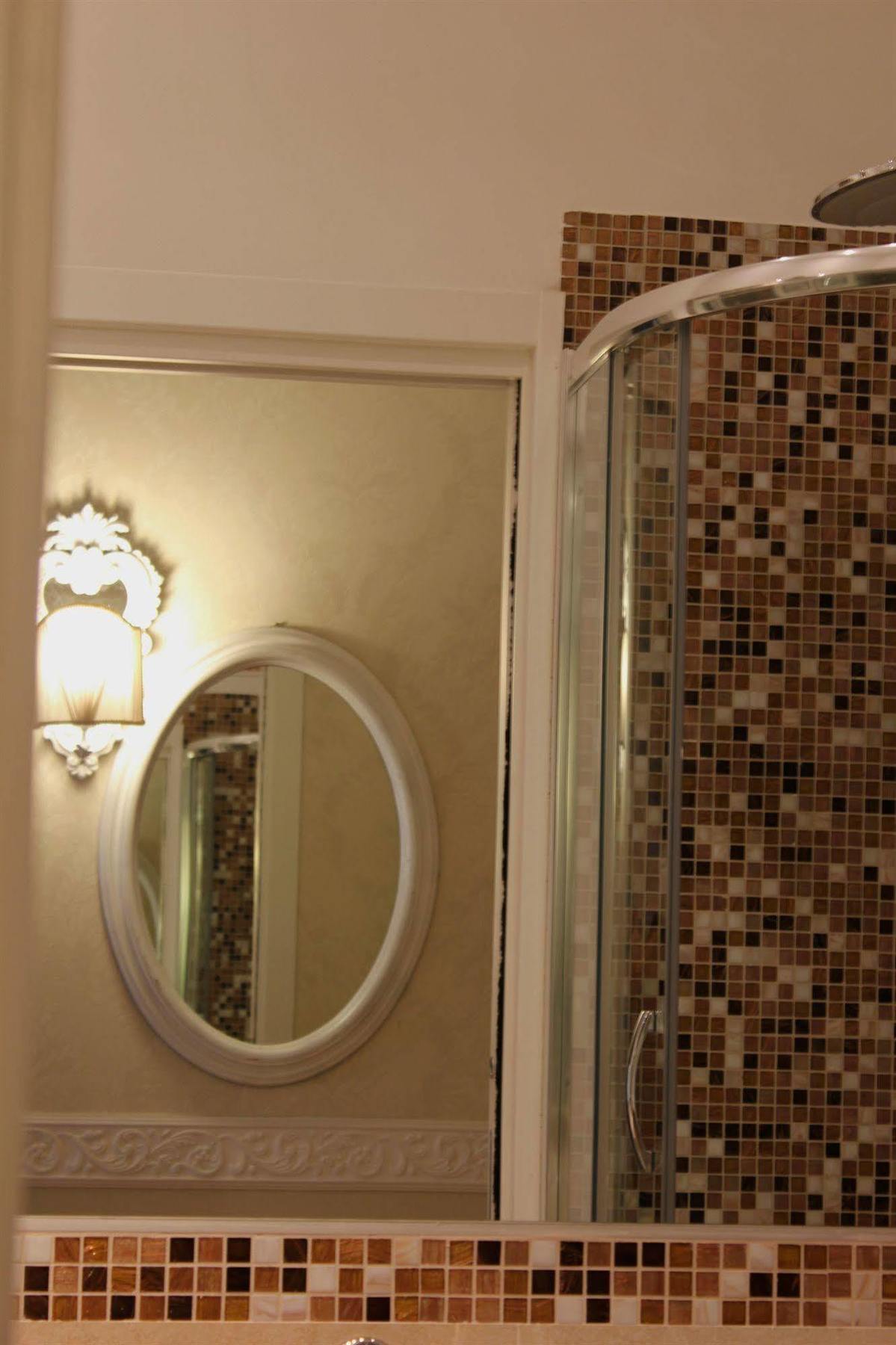 Residenza Zanardelli Bed & Breakfast 2*